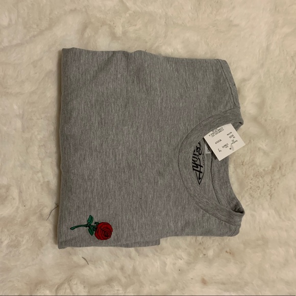 Men’s long sleeve grey top with embroidered rose - Picture 3 of 3